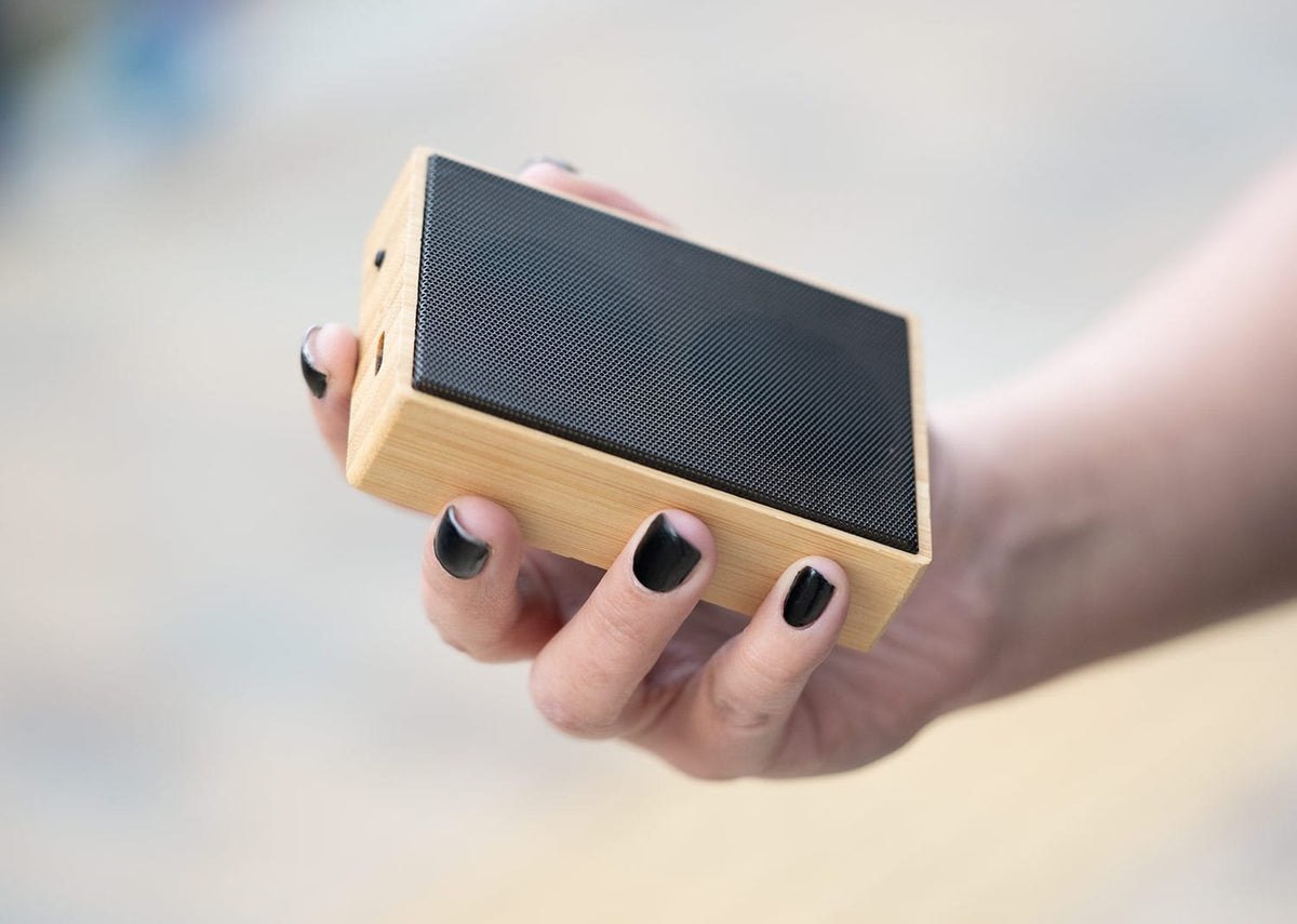 Altavoz Carga Solar