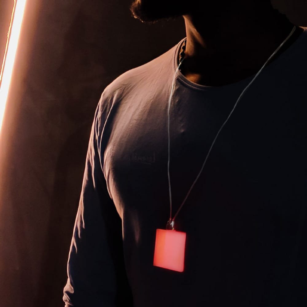 Collar Luminoso Cuadrado